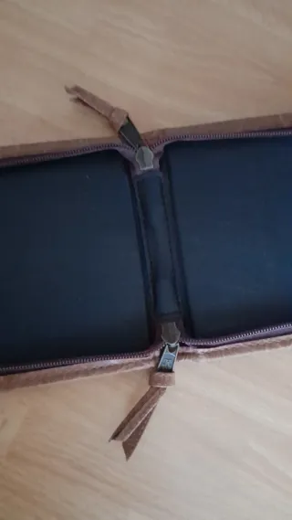 Portacravatte da viaggio Vivien moda