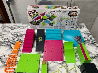 Tech Deck Neon Mega Park, skate