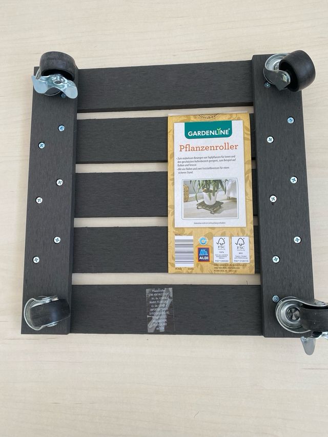 Base con ruote per piante