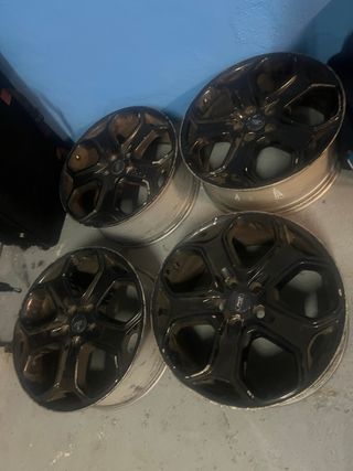 Llantas 18 Ford Negras