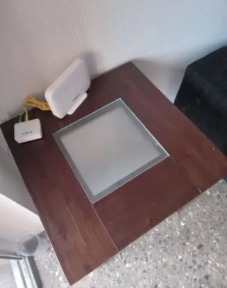 Mesita rinconera madera y cristal