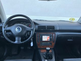 Volkswagen Passat 2001