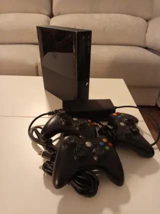 Xbox 360 E