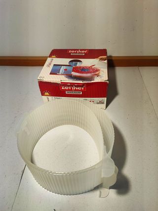 FORMA CUORE STAMPO TORTE CUCINA TORTIERA ZENKER Di