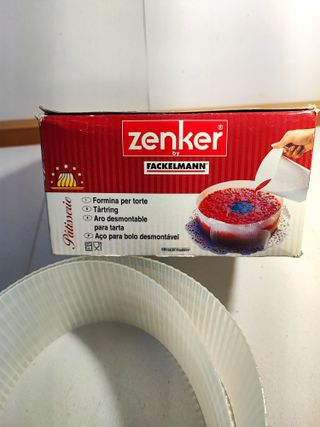 FORMA CUORE STAMPO TORTE CUCINA TORTIERA ZENKER Di