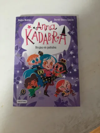 Anna Kadabra 12. Brujos en pañales