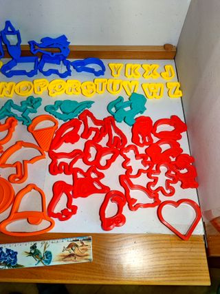 FORMINE STAMPO per BISCOTTI FORME NUMERI LETTERE e