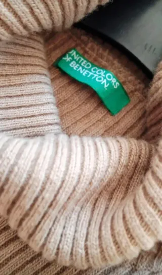 Benetton Dolcevita Senza Maniche Beige