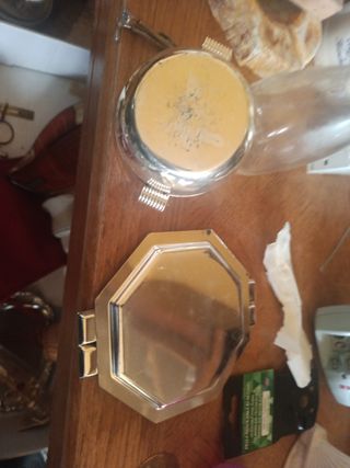 Zuccheriera vintage con cucchiaino