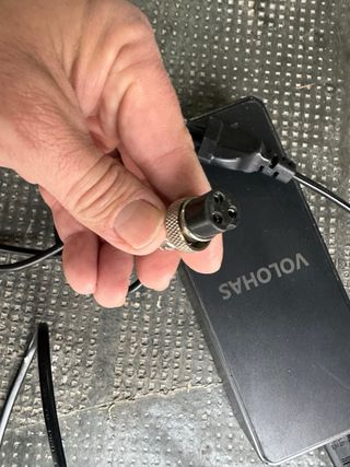 Cargador VOLOHAS para Smartgyro 58,8v 2.0A