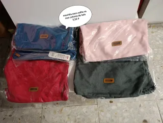 Mochila saco Safta varios colores.