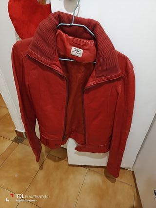 Chaqueta roja