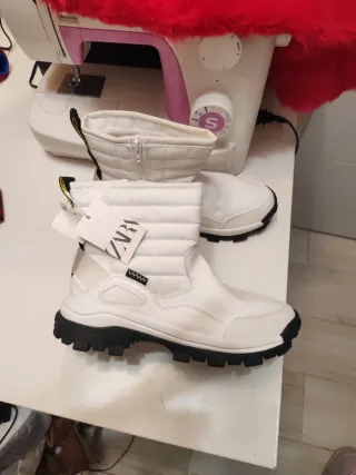 Botines Zara Blancos