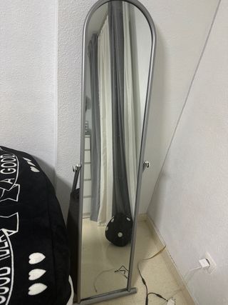 Specchio a figura intera argentato
