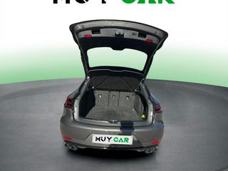 Porsche Macan Turbo Performance Package 324 kW (440 CV)