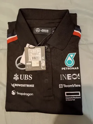 Polo Mercedes AMG Petronas Talla M mujer .