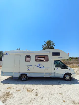 Autocaravana roller team