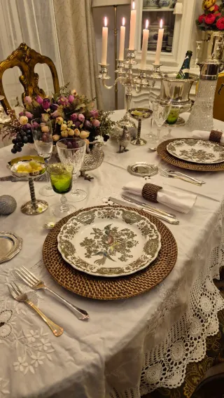 Platos ingleses  Llanos Winsord  Porcelana