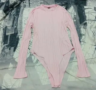 Body rosa manga larga mujer