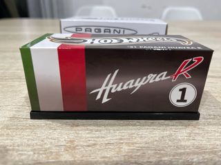 Hot Wheels RLC Pagani Huayra R Premium