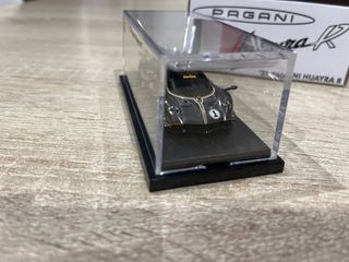 Hot Wheels RLC Pagani Huayra R Premium