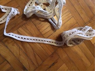 Lotto di Bordure, pizzi e passamanerie per cucito