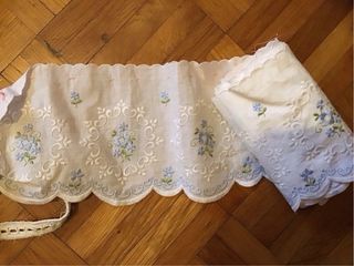 Lotto di Bordure, pizzi e passamanerie per cucito