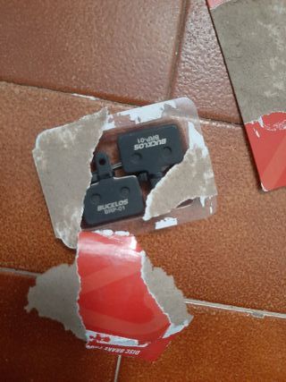 Pastillas de freno de disco BUCKLOS