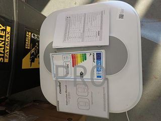 Calentador de agua eléctrico de pared de 30 L D30-