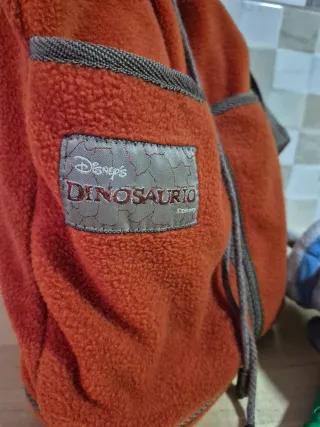 Mochila y Peluche Dinosaurio Disney