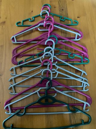 Set 12 grucce appendiabiti plastica