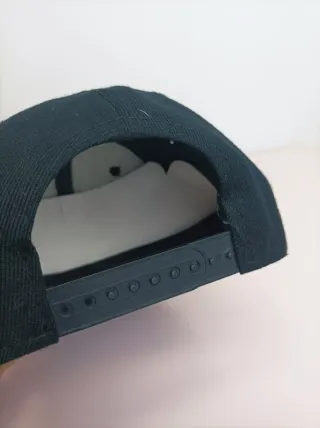 Gorra Snapback Star Wars Negra y Dorada