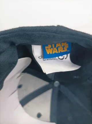 Gorra Snapback Star Wars Negra y Dorada