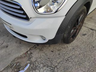 [1543381] PARAGOLPES DELANTERO COUNTRYMAN (R60)...