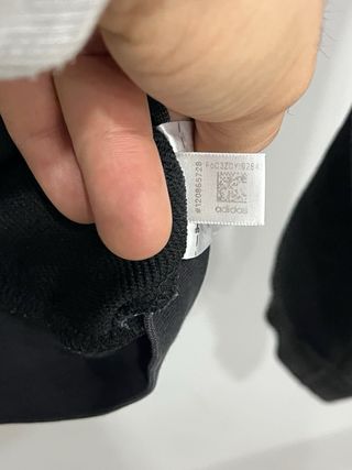 Felpa Adidas con cappuccio e zip