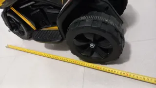 Moto Eléctrica Infantil Roja y Amarilla