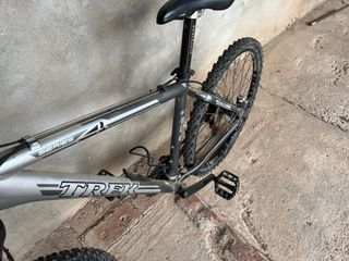 Bicicleta Trek 4300 Disk