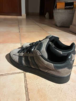 Adidas Campus 00s Grises y Negras