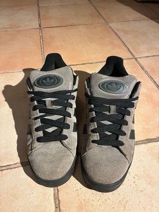 Adidas Campus 00s Grises y Negras