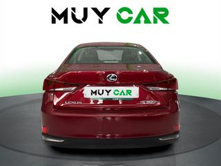 Lexus IS 300h Executive 164 kW (223 CV)