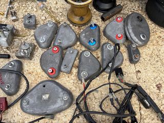 Lote piezas y ruedas kart o cambio