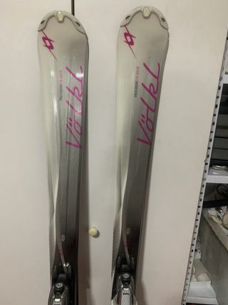 Esquís Völkl Attiva Mujer y botas Salomón talla 38