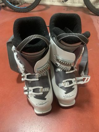 Esquís Völkl Attiva Mujer y botas Salomón talla 38