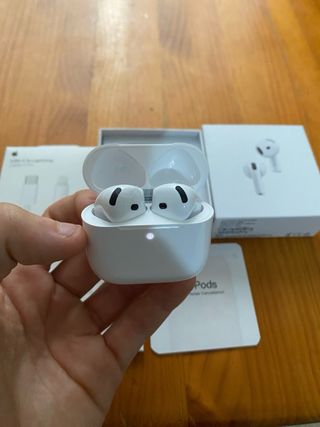 AirPods