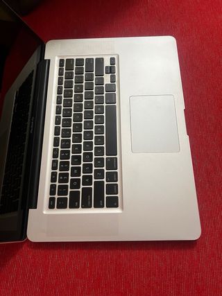 MacBook Pro 15” 2010 Plata