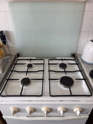 Cocina de gas con horno TIMSHEL