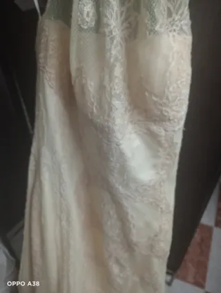 In vendita lotto di abiti da sposa nuovi