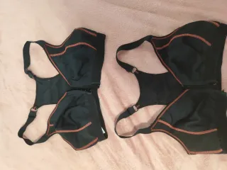 Sujetador deportivo postural verde