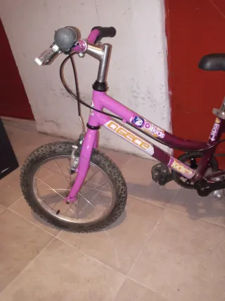 Bicicleta infantil morada