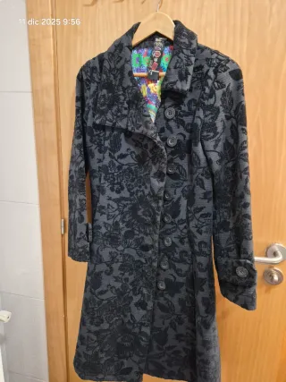 Abrigo Desigual Talla 36 Negro